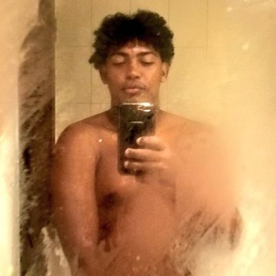 JoseMar80130806's profile picture. Fall in love with yourself, with life, and then with whoever you want.