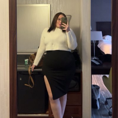 AnnaOttens's profile picture. sarcastic & chaotic