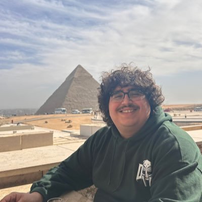 27 | Sports/Movies/TV lover | Aspiring comic book nerd | Social for @bleacherreport | 🇪🇬