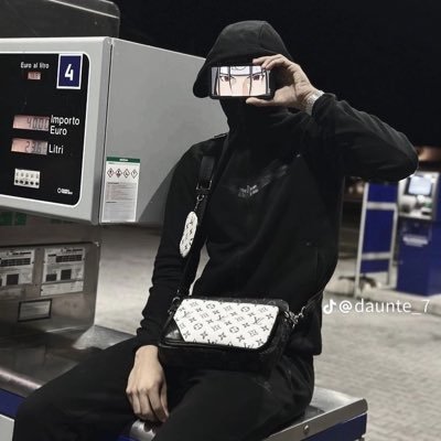 MA72431203's profile picture. 