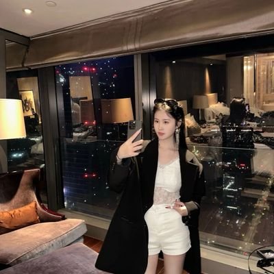 708055elri_a's profile picture. 