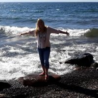 Elya (@reasonthroughit) 's Twitter Profile