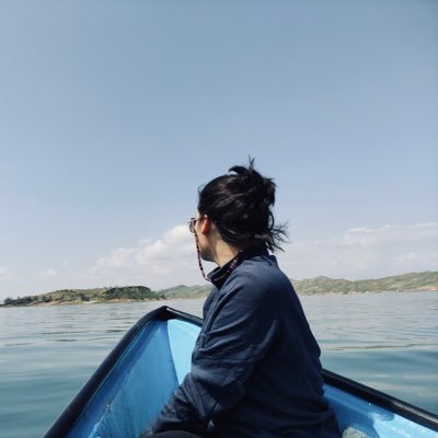 halfmoon_98's profile picture. 