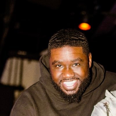 KevinAntoniYo's profile picture. here for the jokes & basketball arguments.