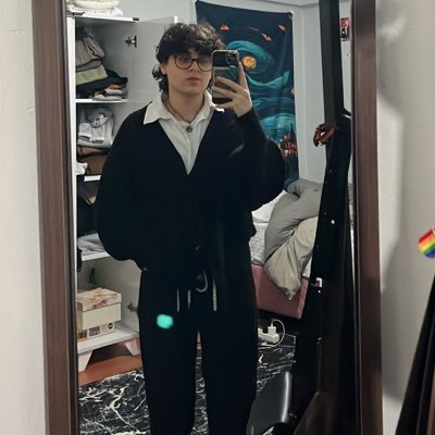 ahssgll's profile picture. ama yinede iyi ilerledim. Yaş 24boyumu boşverin