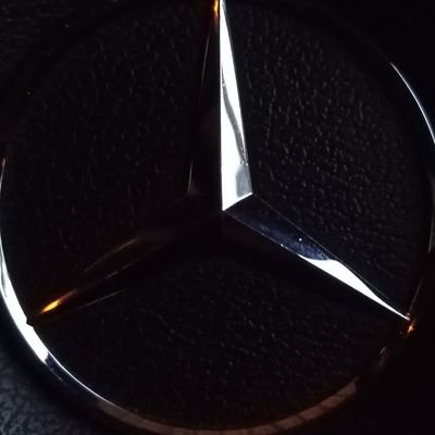 LloydGwen's profile picture. Psalm 119:30 🙏