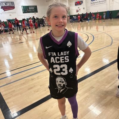 class 2034 4ft3 school/slaterun elementary high school new Albany high aau/ Omg Alabama. lefty very smart. talented. work hard basketball is life.