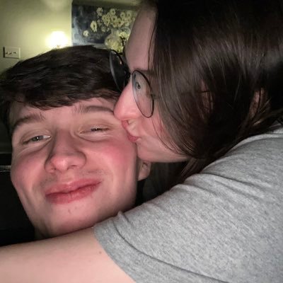 CatMichaela's profile picture. Jesus is the way and the truth and the life!!