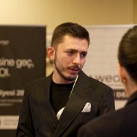 Umut Yeşilyayla | Fractional CMO (@umutamz) 's Twitter Profile Photo Umut Yeşilyayla | Fractional CMO (@umutamz) 's Twitter Profile Photo