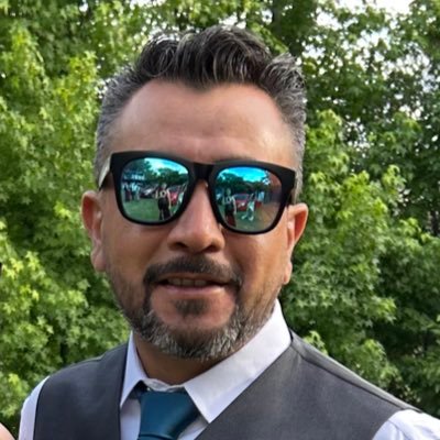 JOSE_MARINLO's profile picture. Papá, Azul