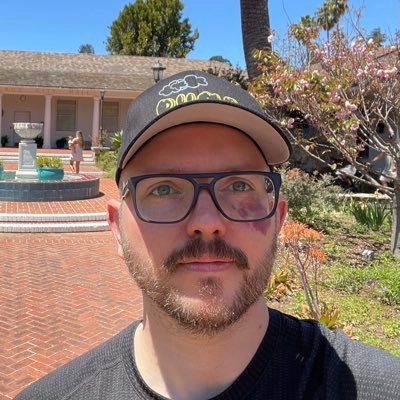 bodenkur's profile picture. Entrepreneur, tech enthusiast, optimist