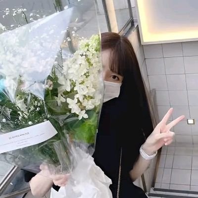 jiutouchen1373's profile picture. ○乃木坂：橋本奈々未⇒中西アルノ・長嶋凛桜　○櫻坂(欅坂)：米谷奈々未⇒遠藤光莉・稲熊ひな　○日向坂(けやき坂)：高本彩花⇒竹内希来里・坂井新奈