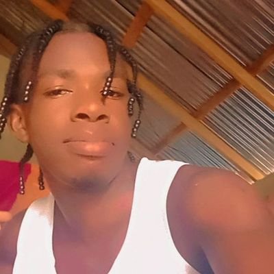 NikenT39149's profile picture. 