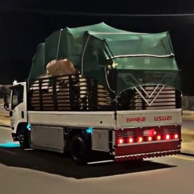 نقل اثاث للجمعية خيرية بالرياض0569407661حقين نقل اثاث الى الجمعية الخيرية بالرياض دينا توصيل اثاث الى جمعية خيرية بالرياض حي الياسمين حي النرجس العارض الصحافة