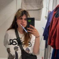 diabolo baise 🍓 FEUTRINE (@cliclicbangboom) 's Twitter Profile Photo