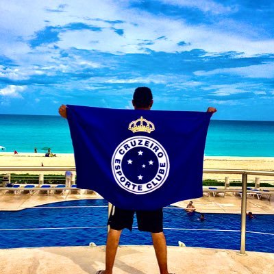 @Cruzeiro ⚽️ | @FCBarcelona ⚽️ | @Warriors 🏀 |@tropadogordaoo | Pai do Miguel 👦🏻 🦊💙🤍👊🏽