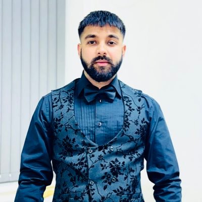 asimpsych's profile picture. Human Right Activist|Vlogger|🇬🇧|Pakistan Tehreek-e-Insaf | ✌🏻|Politics|Member of Amnesty International Uk|Kashmiri|Palestine 🇵🇸