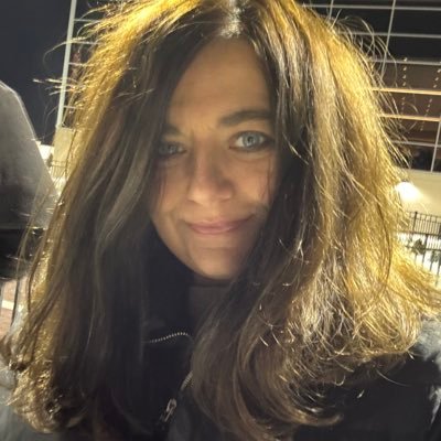 Crazy #Reds fan and proud member of the #BBN. I love baseball, summertime, & haven't watched much tv since the Dukes of Hazzard. I'm Kasey, btw. ;-)