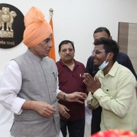 डब्बी प्रमुख (मोदी का परिवार) (@dabbiparmukh) 's Twitter Profile