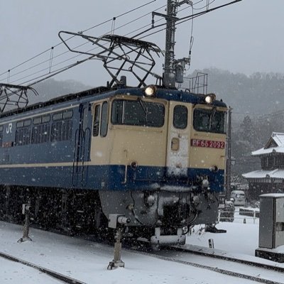 鉄道 ガジェット アークナイツ 魚を愛して止まない人です。特に魚、スマホが大好きです。TikTokやってます。「RT黒田のiPhone」将来は漁師目指してます。あおぎり高校見てます!