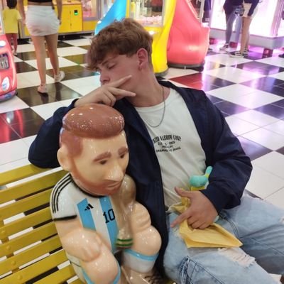 soyelcolo71's profile picture. nose