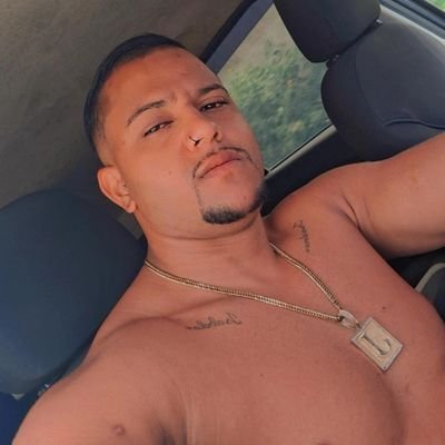 Flamenguista ⚽♠️♥️ 
Deus é dono do lugar
papai 2 princesa 

Isadora 👸
Isabela 👸