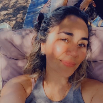 Luna_Lunalogia's profile picture. ✨Fanática de los dachshund. Un trozo de ❤️ en el cielo. Feliz de la vida 🩵