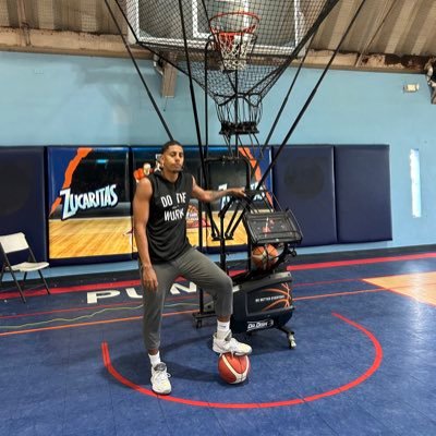 Nunca me acuesto sin un sueño, ni me levanto sin un motivo •Dad First •Pro Basketball Player •#23 UPRRP •6th Man of the Year #LNB2017