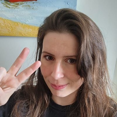 Well Known Far Left Operative. Mother of Revolutionaries. Possibly a witch, definitely a bitch. Queer AF.
Cool Girl of the Tax and Accounting world.
*she/her*