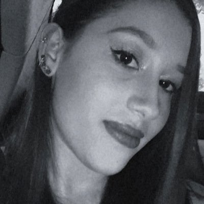 evelynfroess's profile picture. • 𝐝𝐨𝐧’𝐭 𝐥𝐨𝐨𝐤 𝐛𝐚𝐜𝐤 𝐢𝐧 𝐚𝐧𝐠𝐞𝐫 ✠ - https://t.co/ZArkzm9g0B