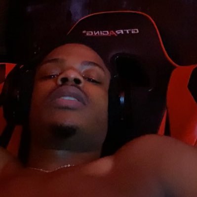 Kraftyy's profile picture. just a scummy guy