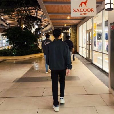 hfzlkrn_'s profile picture. Nothing but good intentions