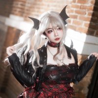 🦴 (@yulingwww) Twitter profile photo