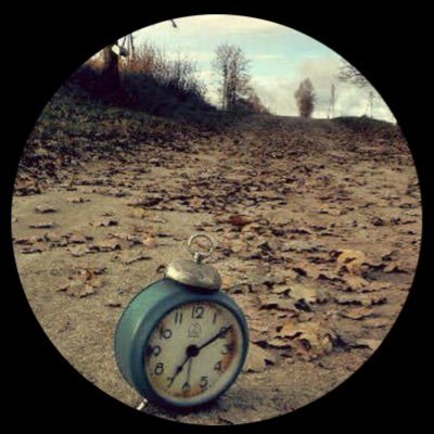 865H's profile picture. 