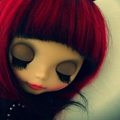 micharone's profile picture. since ‘15 ⚞•⚟ | thinking about leon kennedy