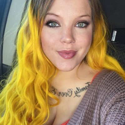 31🌮Cringey🥴Married♎️💍👑🫂Empath•🦸Feminist•Aquarius♒•stonerBihh🔥💨😶🌫️☮♻️SelfCare🏋♀️🐶🐈⬛🌈Gamer🎮Horror👹🔪Cartoons🤖🧙 ElderEmo🍄🖤💀NuMetal💀🖤🤘🏼