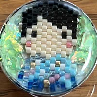 羽生結弦選手をソチから応援中。遠征のためにお仕事頑張ります。休みの日はビーズステッチチャームの「2頭身くん」作りと動画巡りに夢中です🥰
