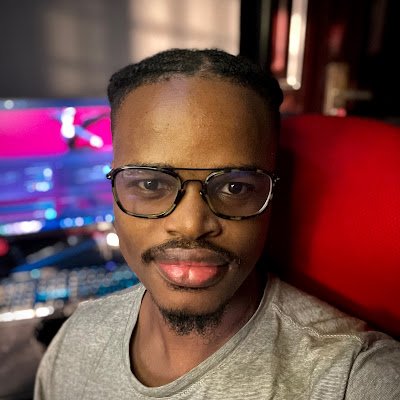 theyinksman's profile picture. Creatively concerned for your wellbeing ✨ | I cut stories + make them move | Editor & Motion Designer.