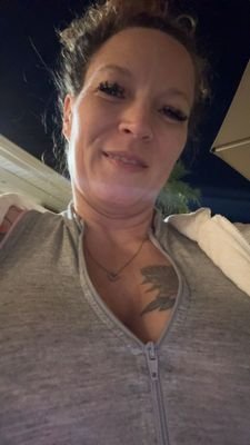I'm a legit sugar mama from USA looking for a loyal baby to spoil with my money and help financially,DM on telegram to get https://t.co/0zAYPGlZg9 the link on my bio.