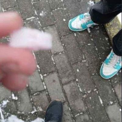 lololol0010's profile picture. 