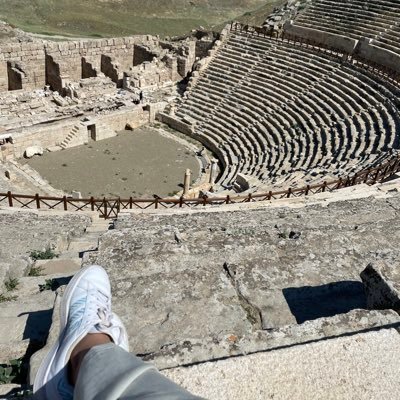 fer_estradam's profile picture. “Live, travel, adventure, bless, and don't be sorry.” JK