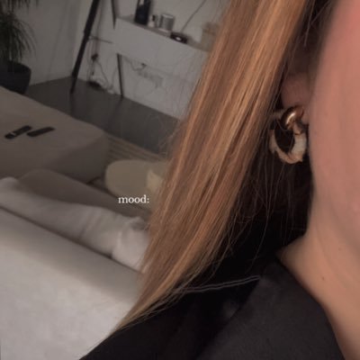 Adelinebmt2's profile picture. 