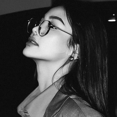 IngingEFCL's profile picture. ลูกชาย = อิงฟ้า
ลูกสะใภ้ = ชาล็อต