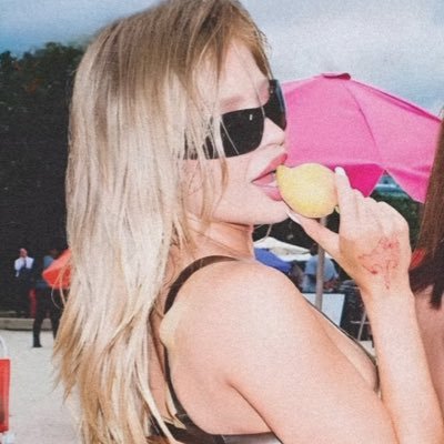 mamwcit's profile picture. fan account