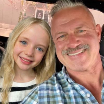 some signs of spring but ready for a warmer weather please 🏈🇺🇸 loving dad and I love football 😜 Have a blessed day and be safe you’ll 🤗🥰💜🫡