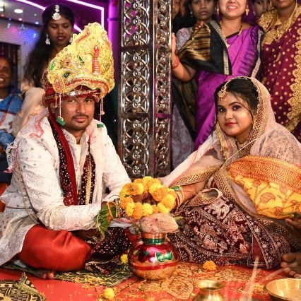 ମୁଁ ଖାଣ୍ଟି ଓଡ଼ିଆ ଝିଅ 😍 ଖାଦ୍ୟ ପ୍ରିୟ, ରୋଷେଇ, ଚିତ୍ର ଅଙ୍କନ, ଝୋଟି ମୁରୁଜ ଏସବୁ ଥିରେ ଟିକେ ଅଧିକା ରୁଚି 😍🫰 ଓଡିଶା ର ରାଜଧାନୀ ଭୁବନେଶ୍ଵର ମୋ ଘର ସାଧା ସିଧା ରହିବାକୁ ପସନ୍ଦ ♥️