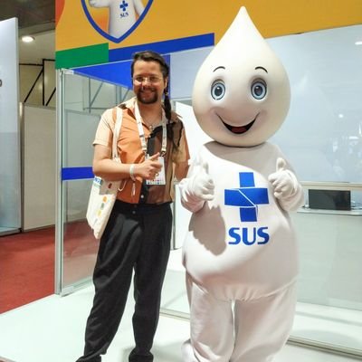 Biólogo, mestre em Ecologia, Divulgador Científico. Autor do canal Eterna Busca. eternabusca@workmail.com