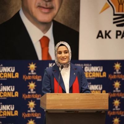 İç Mimar | AK Parti Sinop İl Kadın Kolları Başkanı
| AK Parti Sinop Belediye Meclis Üyesi
║Her şeye Rağmen Gülümseyin..