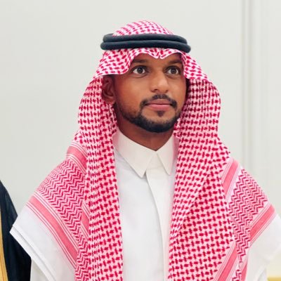 ربّي إمنحني قلبًا مُبتسمًا مَغمورًا بِ الصبْر لا يضعُف امَام شيءٍ سِواگ ♡♡