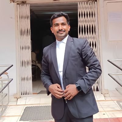 Malluadvocate17's profile picture. ವಕೀಲ್,ಬುದ್ಧ ಬಸವ ಅಂಬೇಡ್ಕರ್ ✍️  #ಕ್ರಾಂತಿಬಳಗ 
#ಉತ್ತರಕರ್ನಾಟಕ❤️
#AIMSforRaichur